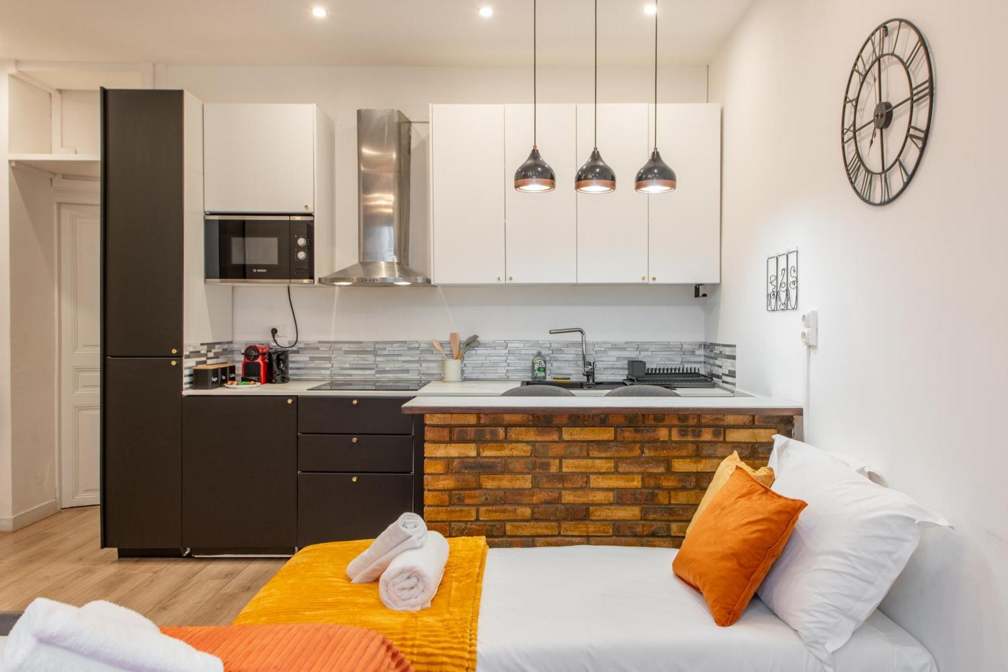 Appartement Cozy & Fully Equipped 5 Min Walk To Metro, Montparnasse Neighbourhood
